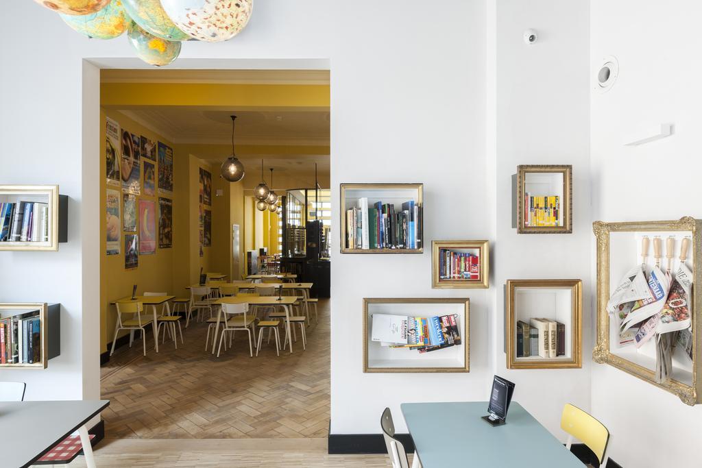 Backstay Hostel Гент Екстериор снимка