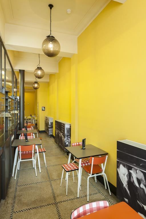 Backstay Hostel Гент Екстериор снимка
