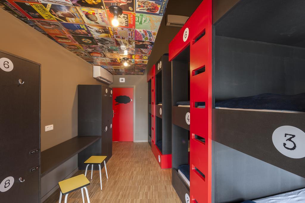 Backstay Hostel Гент Стая снимка