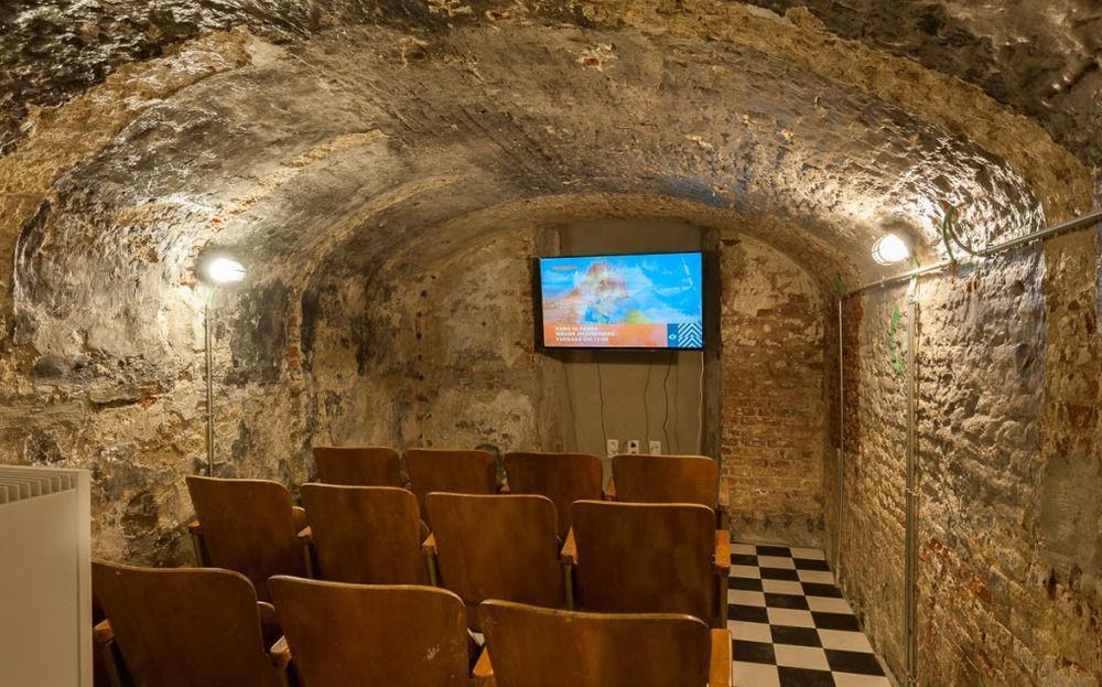 Backstay Hostel Гент Екстериор снимка