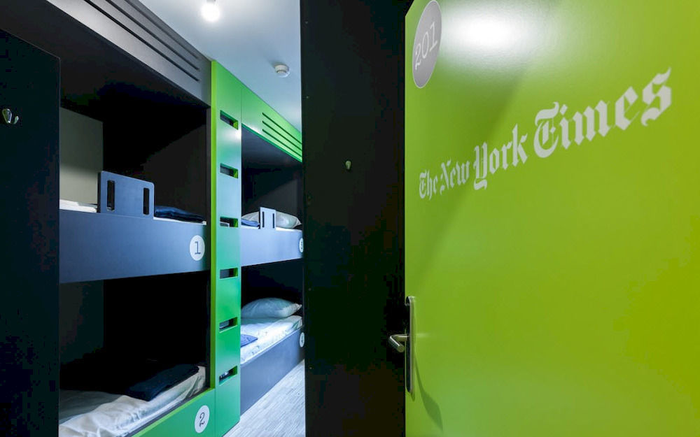 Backstay Hostel Гент Екстериор снимка